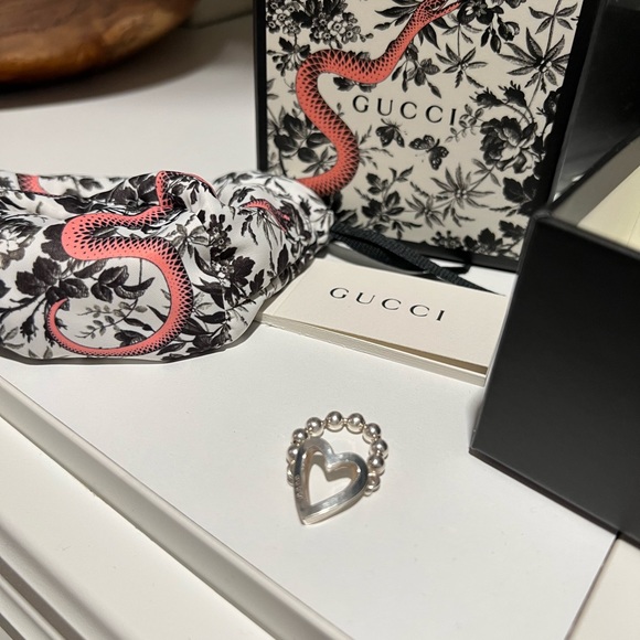 GUCCI heart ring 🥰 - Picture 8 of 12